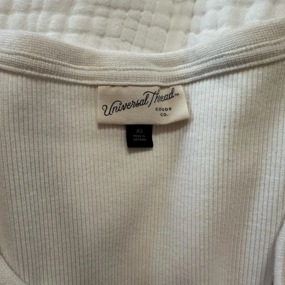 Universal Thread Brown Ribbed Top - Picture 3 of 3